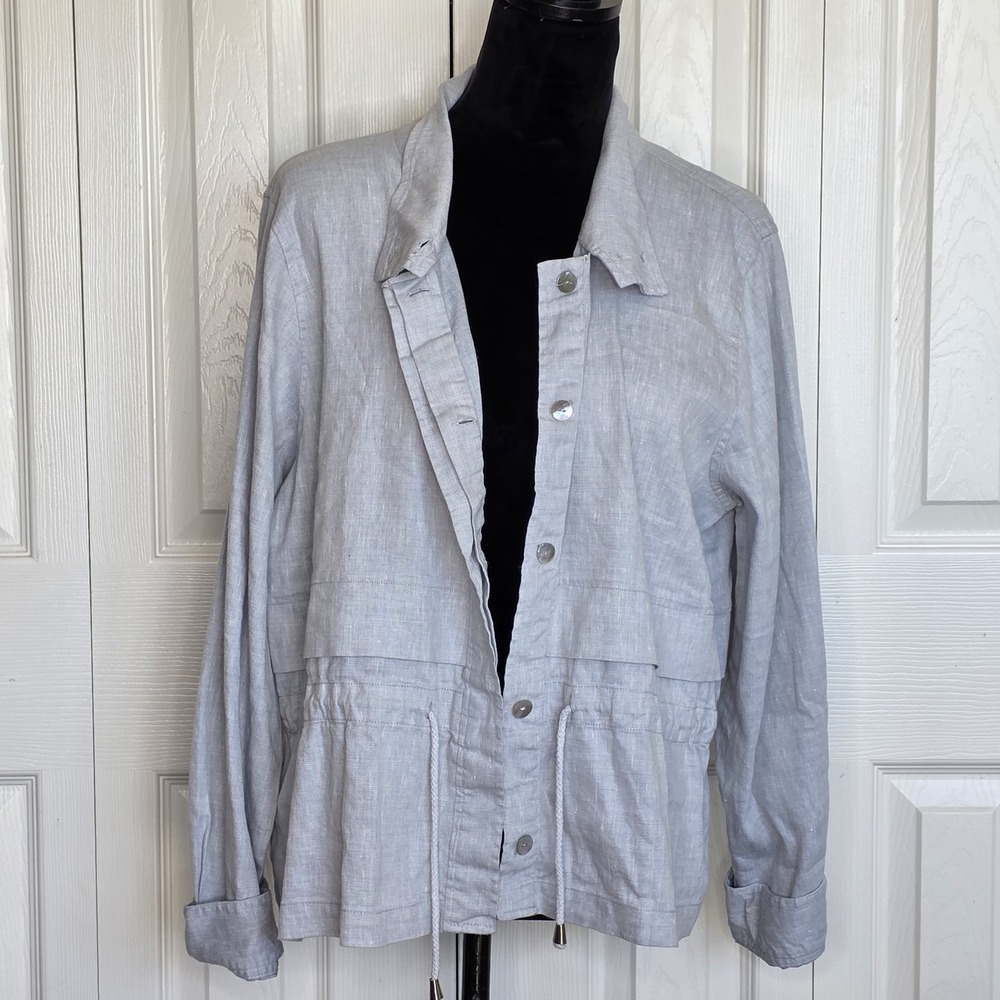 Light Gray Women’s Button-Front Linen Jacket